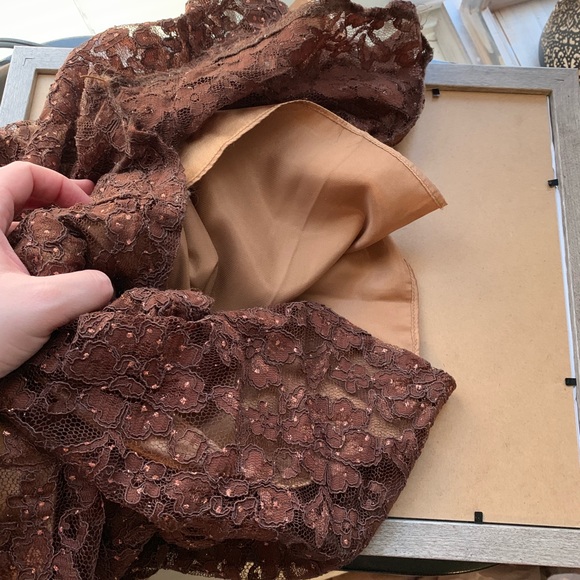 Formal Dress - Picture 4 of 6